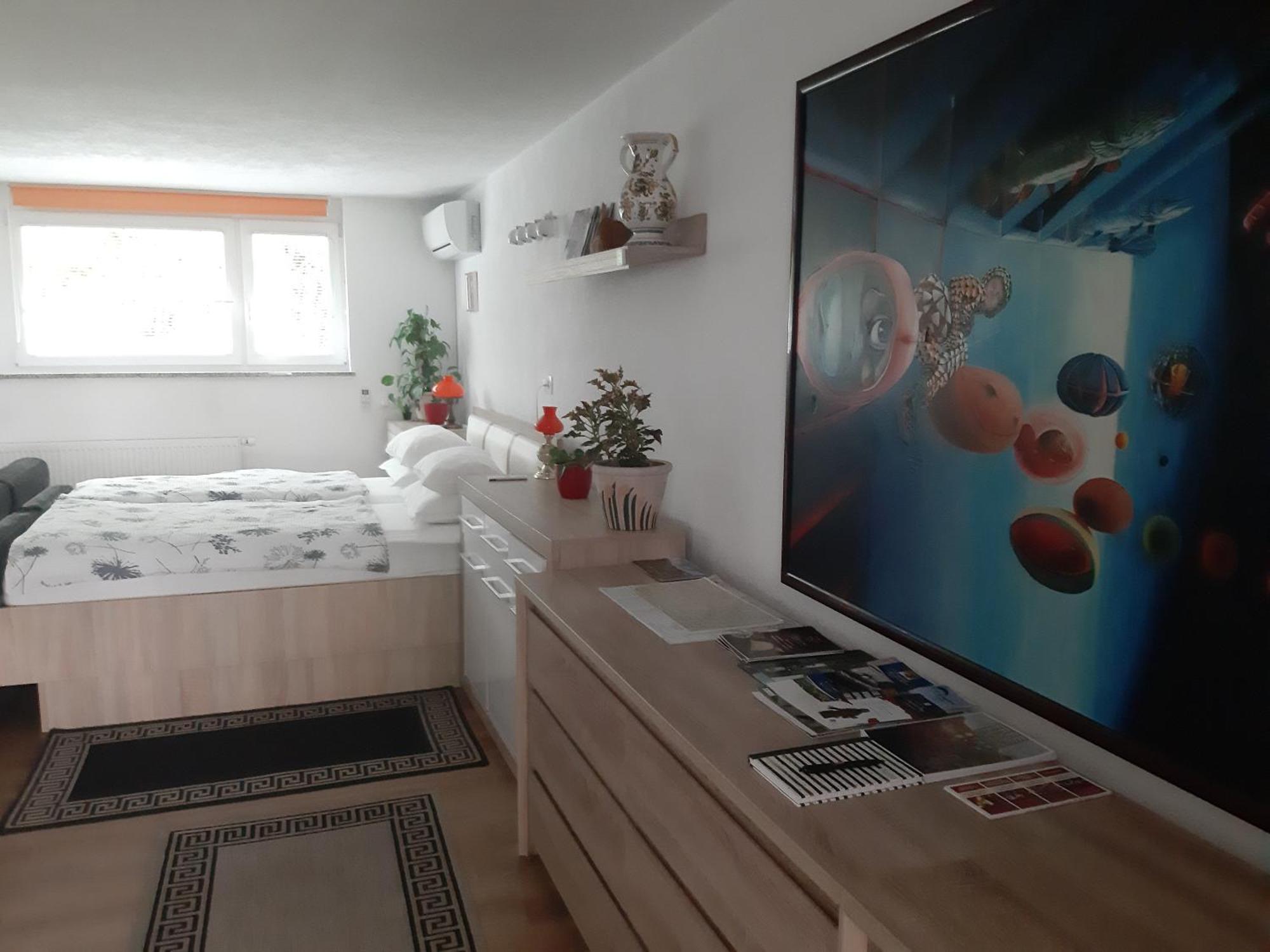 Apartment Berglez Шкофья-Лока Экстерьер фото